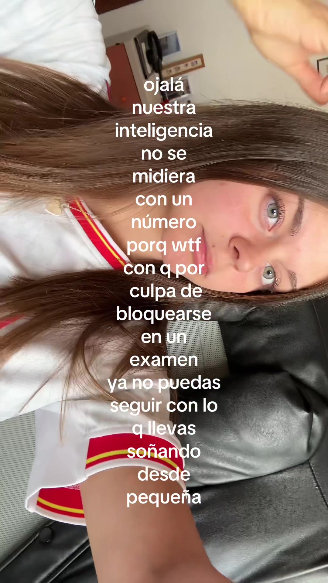 @Lya uriz