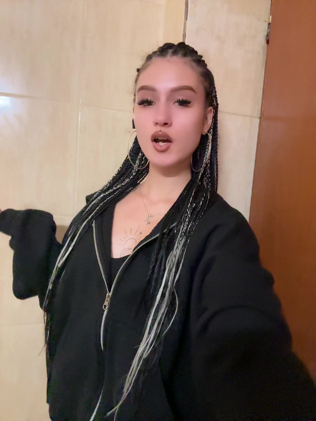 @Ale ale