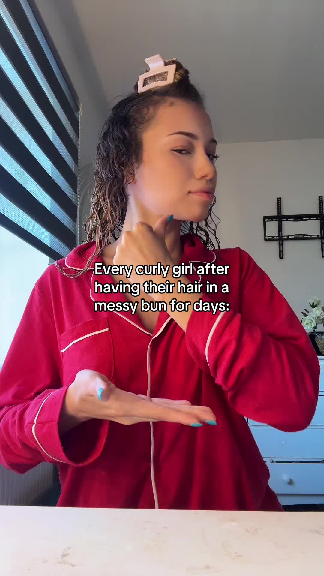 @𝒮𝒽𝒾𝓃𝓈.
