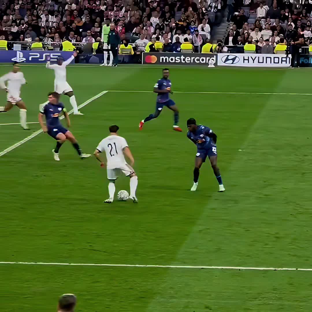 @UR &bull; CRISTIANO CR7 2027