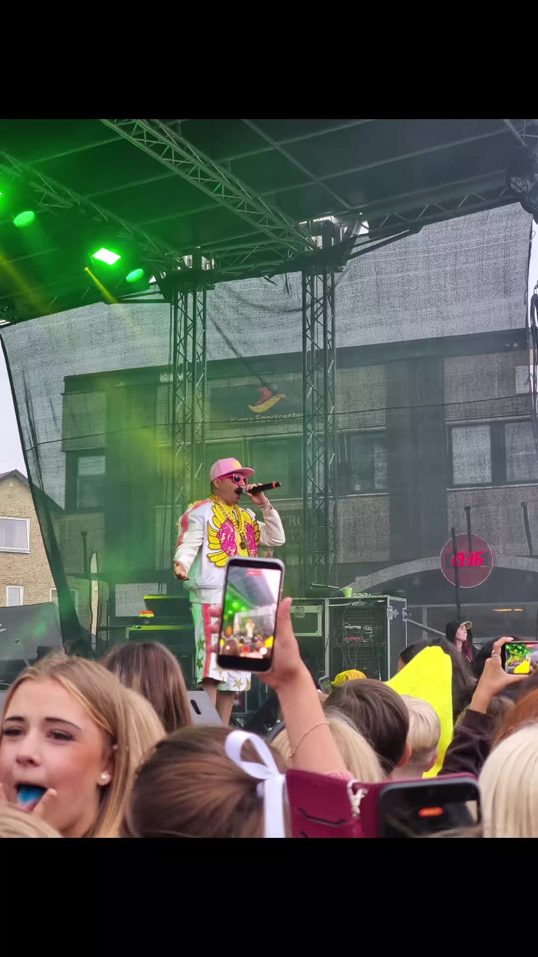 @Sug och sv&auml;lg trevlig helg😘
