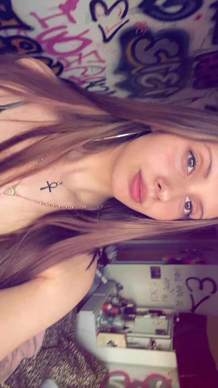 @<3