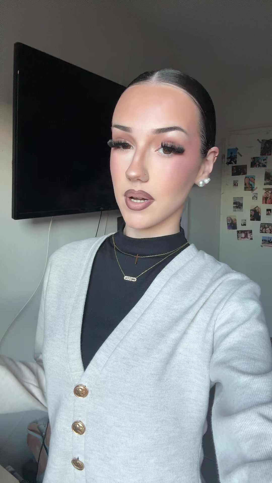 @โ
๐น๐๐๐๐๐๐โ