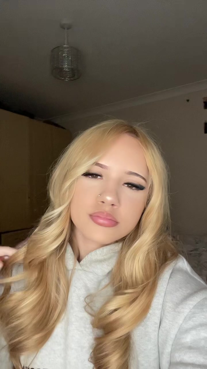 @𝓮𝓶𝓲𝓵𝔂.𝓼𝓹𝓪𝓶