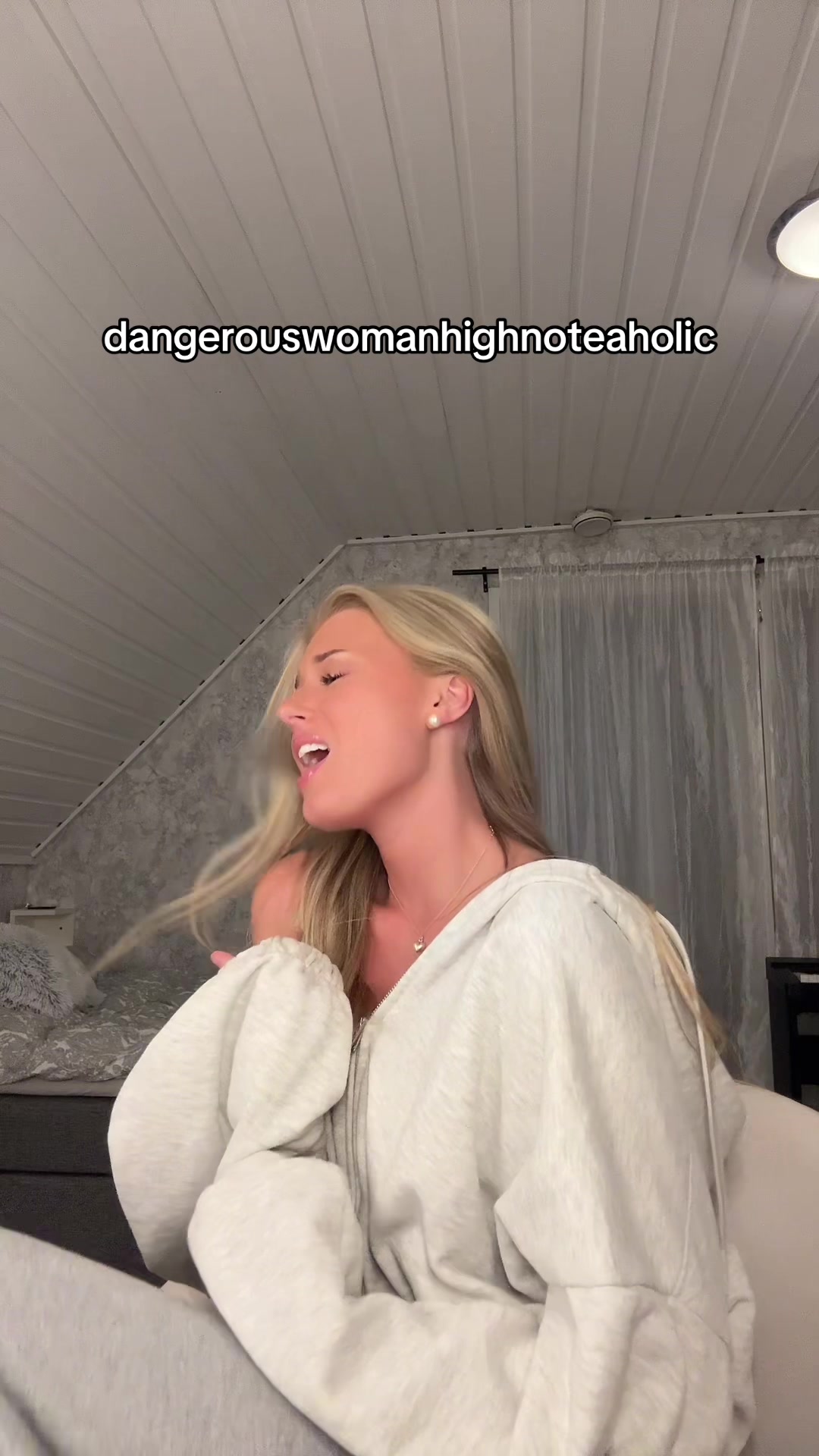 @Claudia Neuser