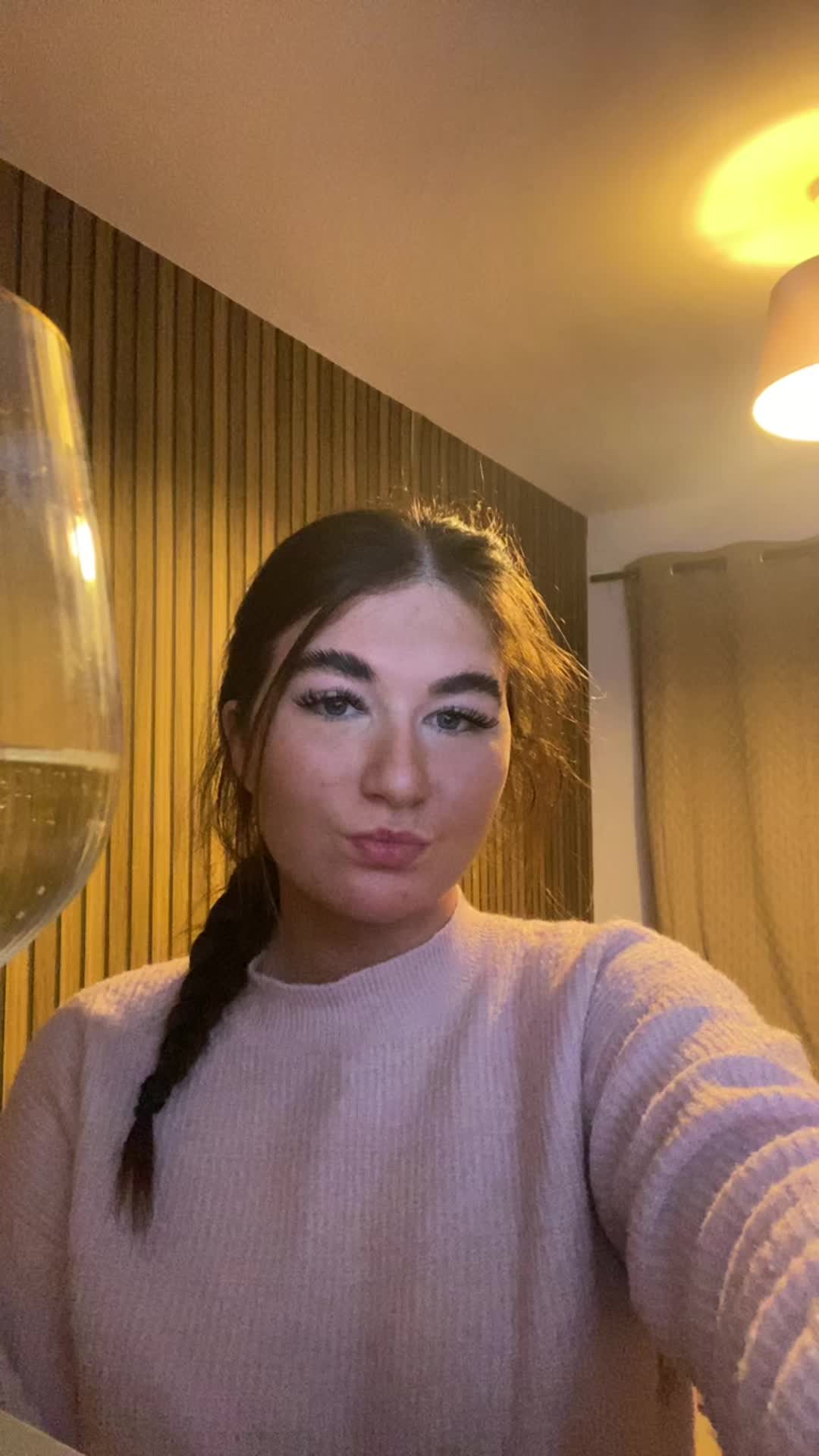 @anna