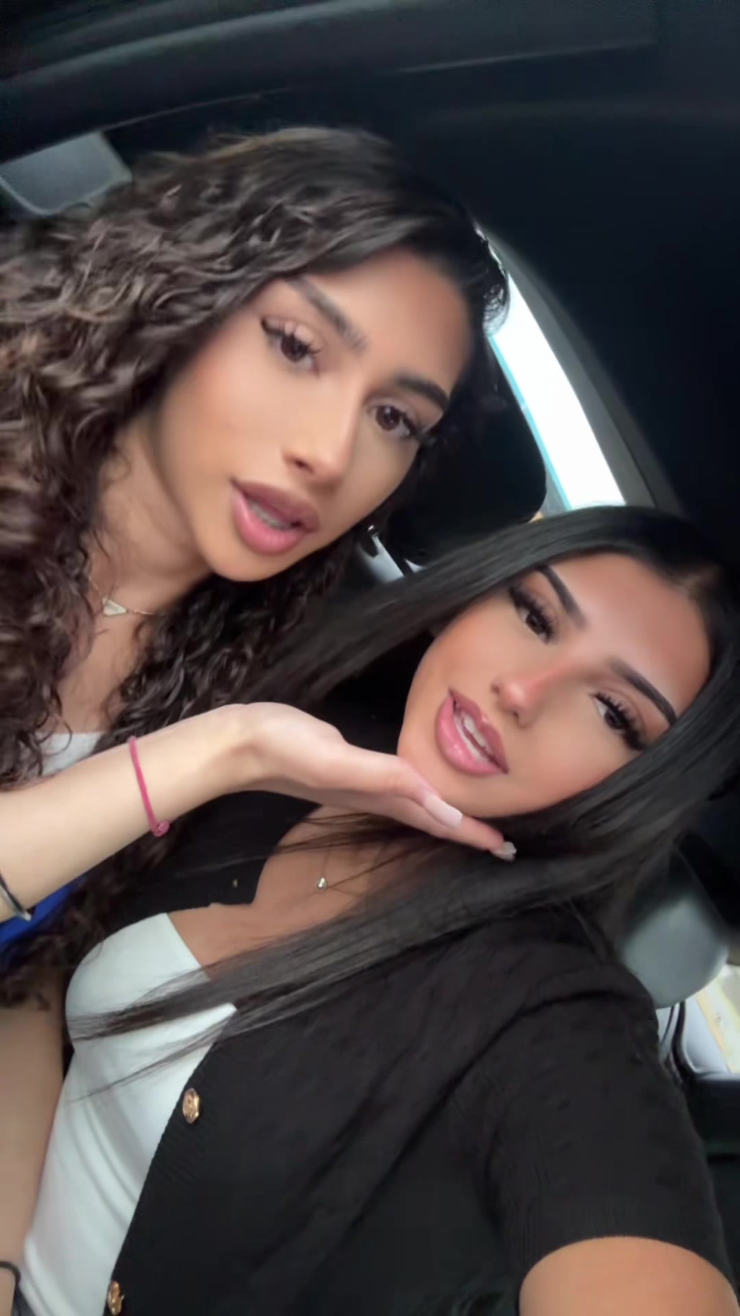 @notriiakaur