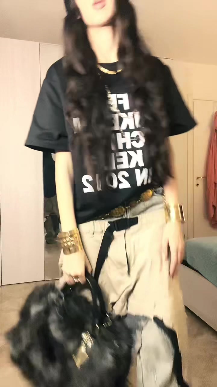 @🕷️