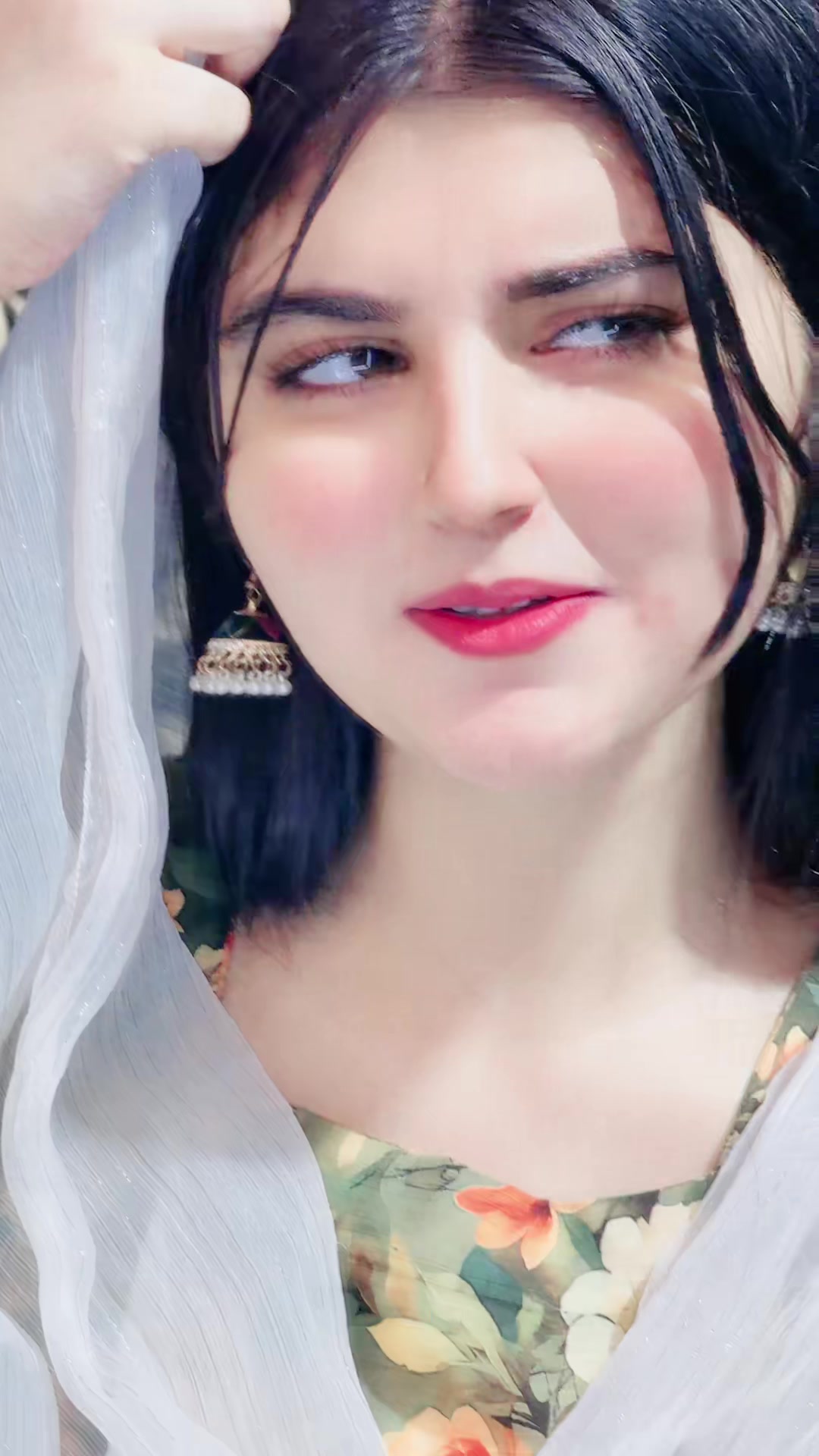 @𝓩𝓸𝔂𝓪🧚🏻&zwj;♀️