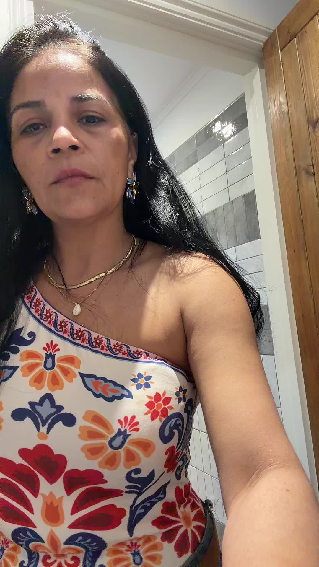 @Ari