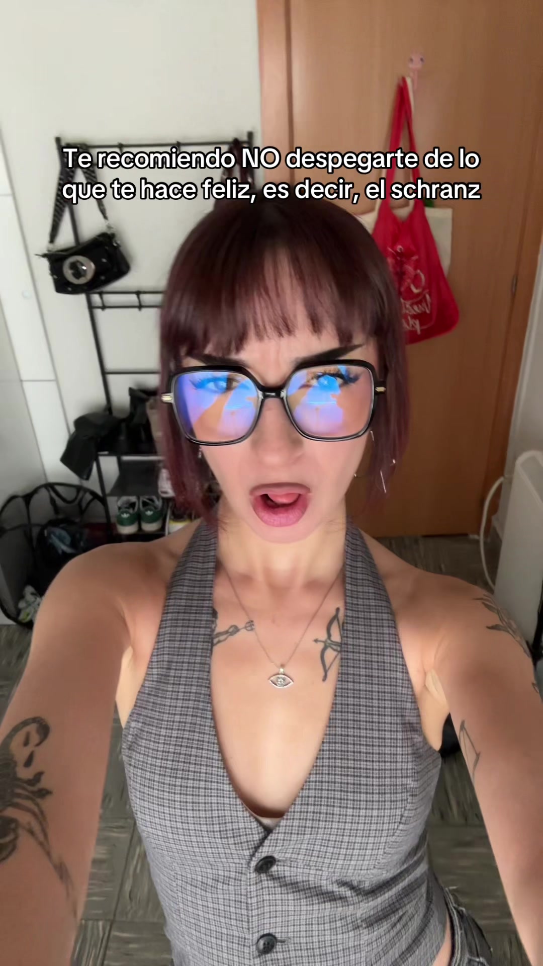 @Dela