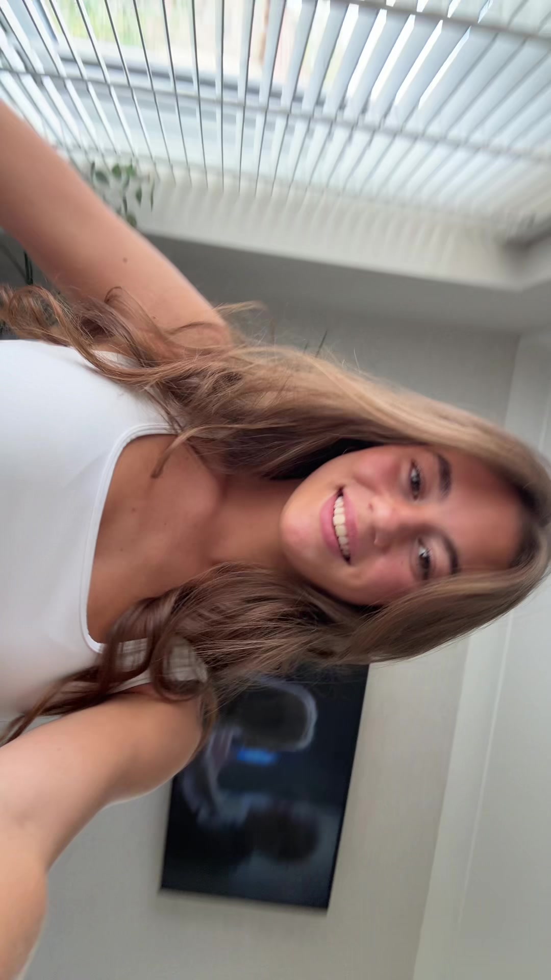 @Ella 🪽
