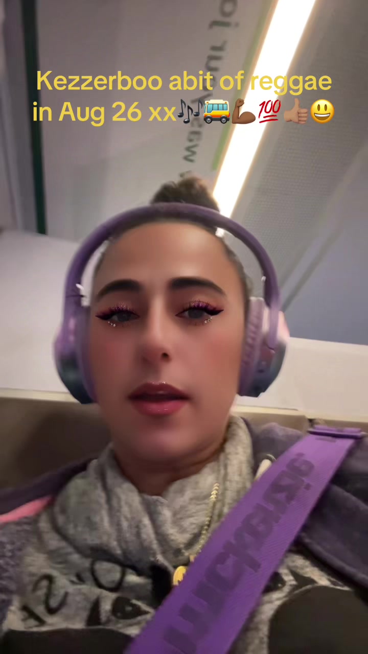 @kezzerboodacosta