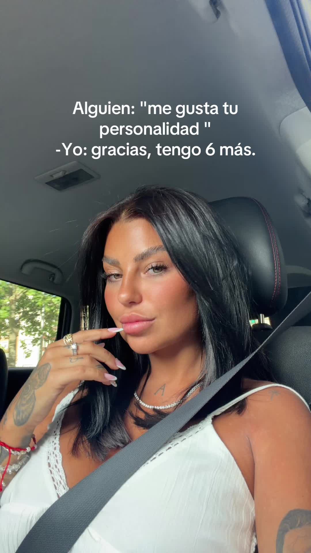 @Gabriellahahlingag