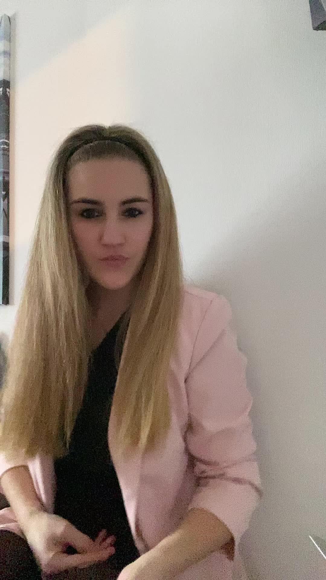 @★[ᴀɴɪᴄᴀ]★  (🦅🦁Ⓒⓐⓡⓢⓘ🦁🦅)