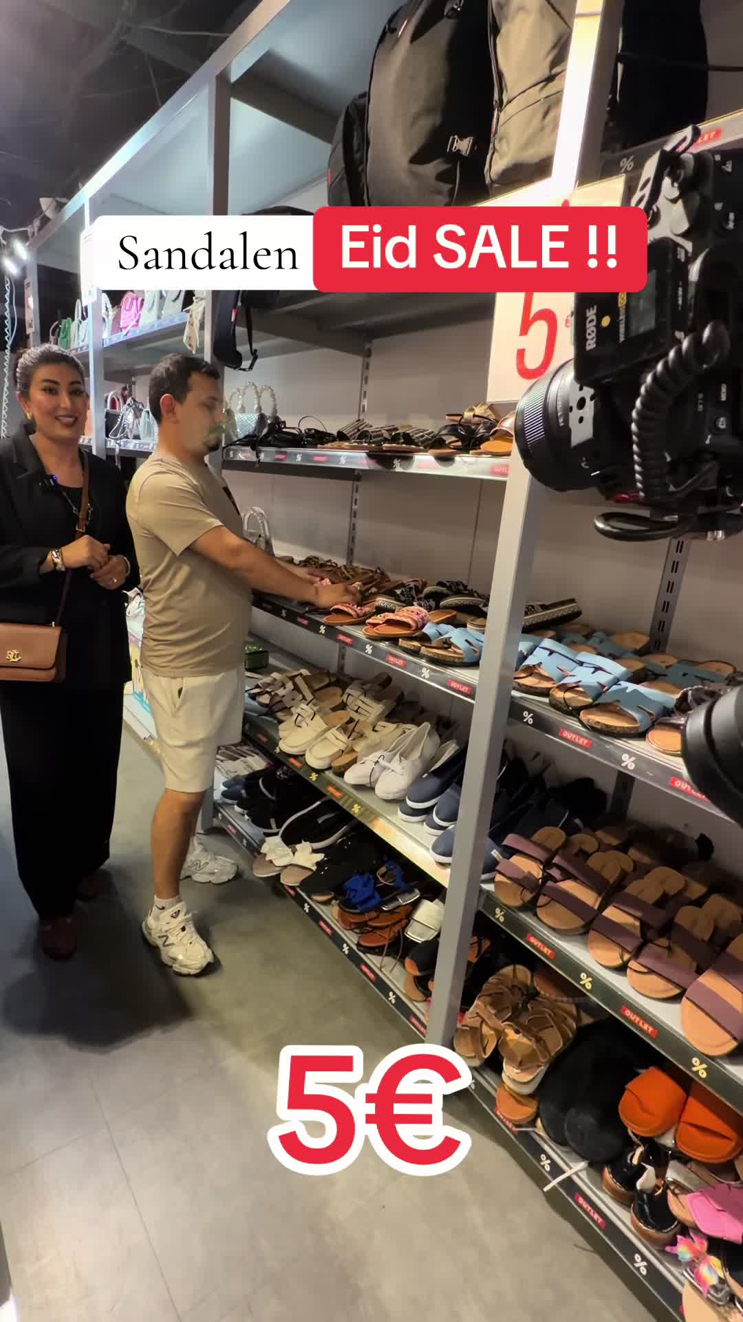 @Lacaoutlet2