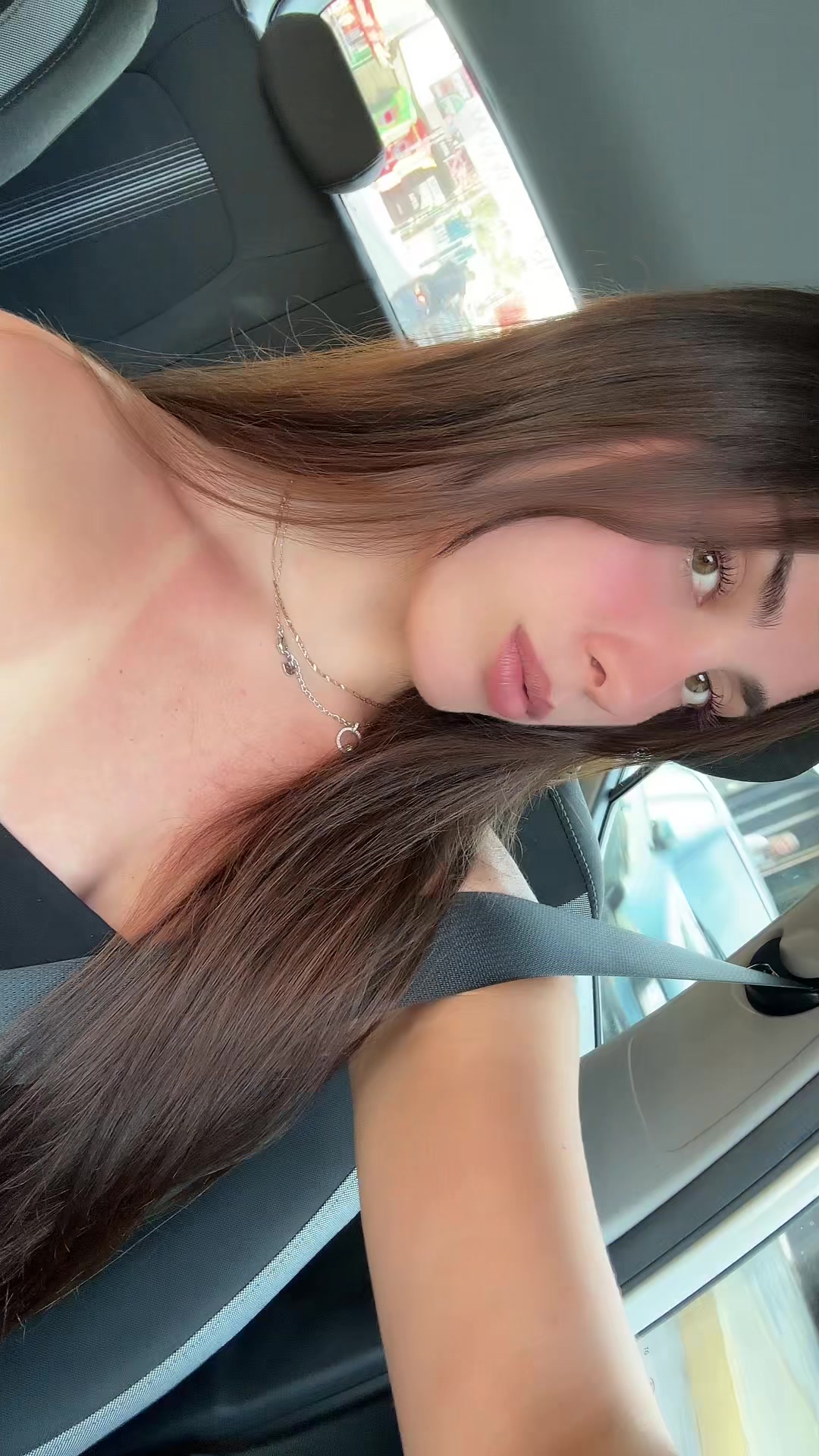 @Gloria