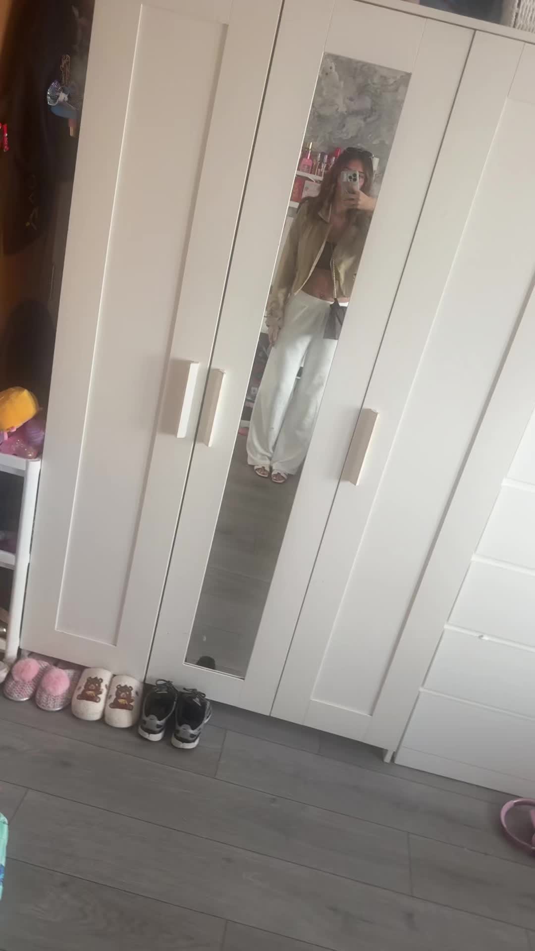 @laceylittleeee