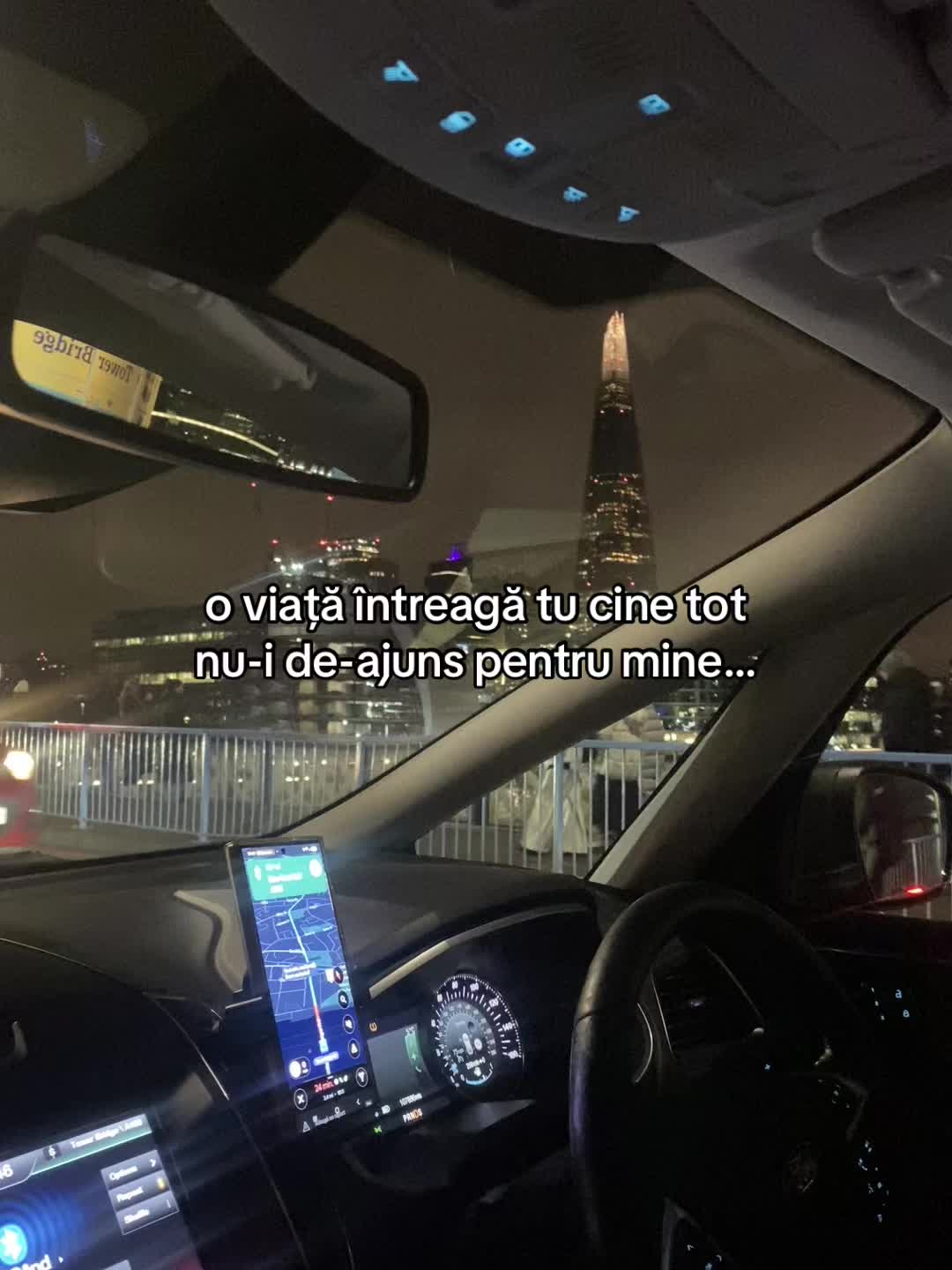 @🎧
