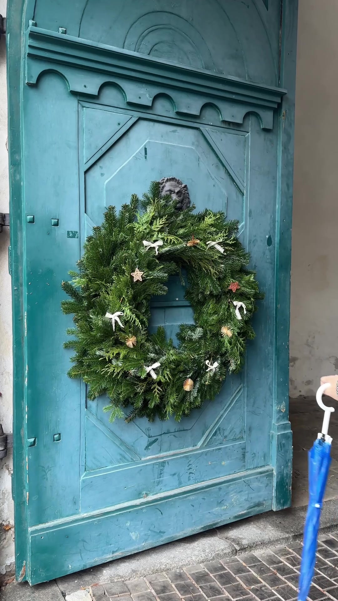 @Olga Čumpelík -florist, ekonom