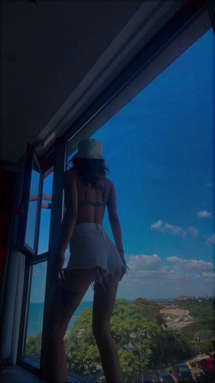 @Sia