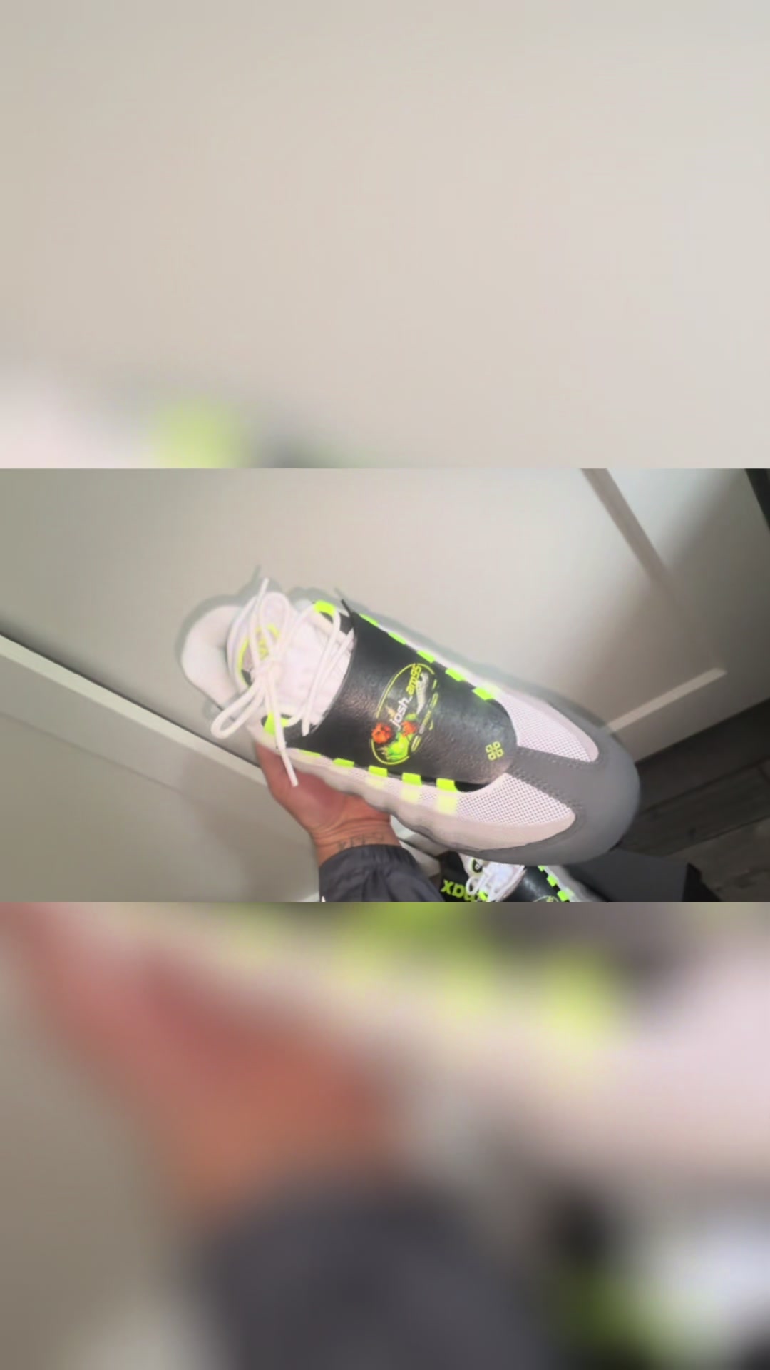 @josh_
