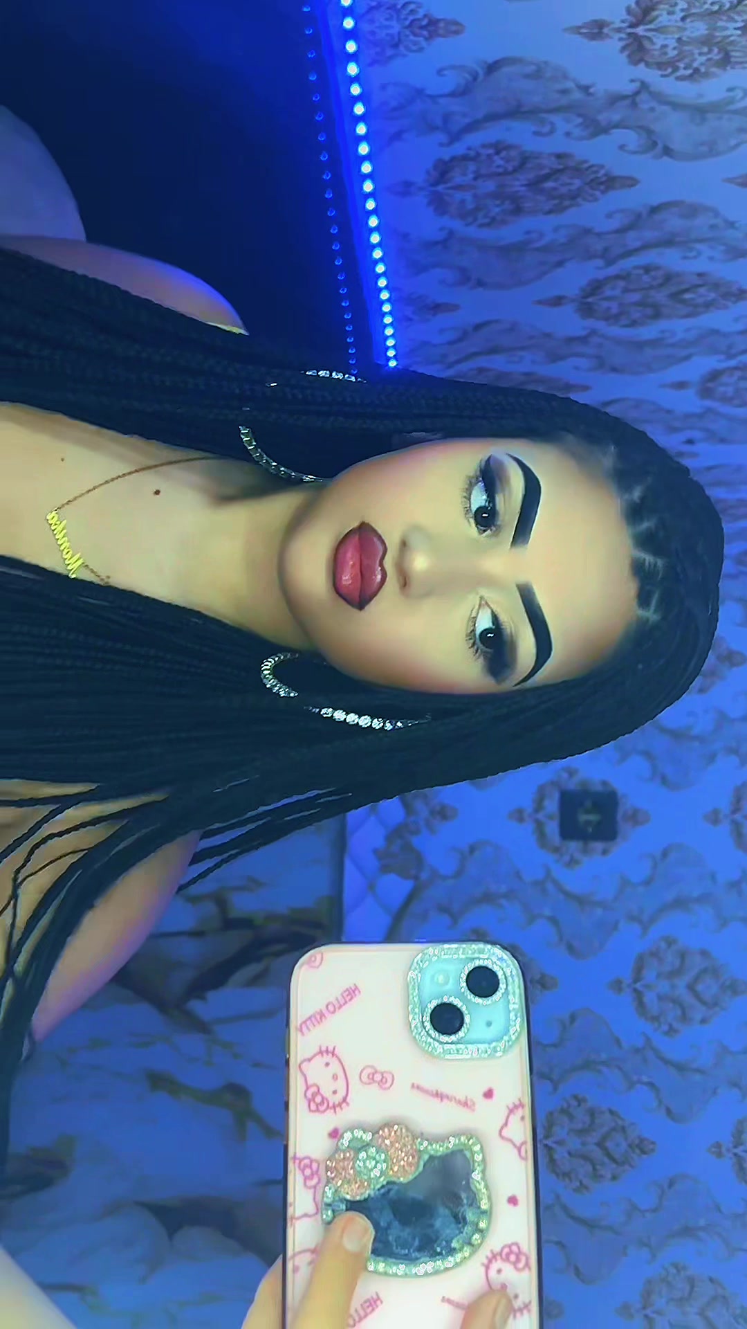 @𝓜𝓸𝓷𝓲𝓴𝓪👸🏻💎