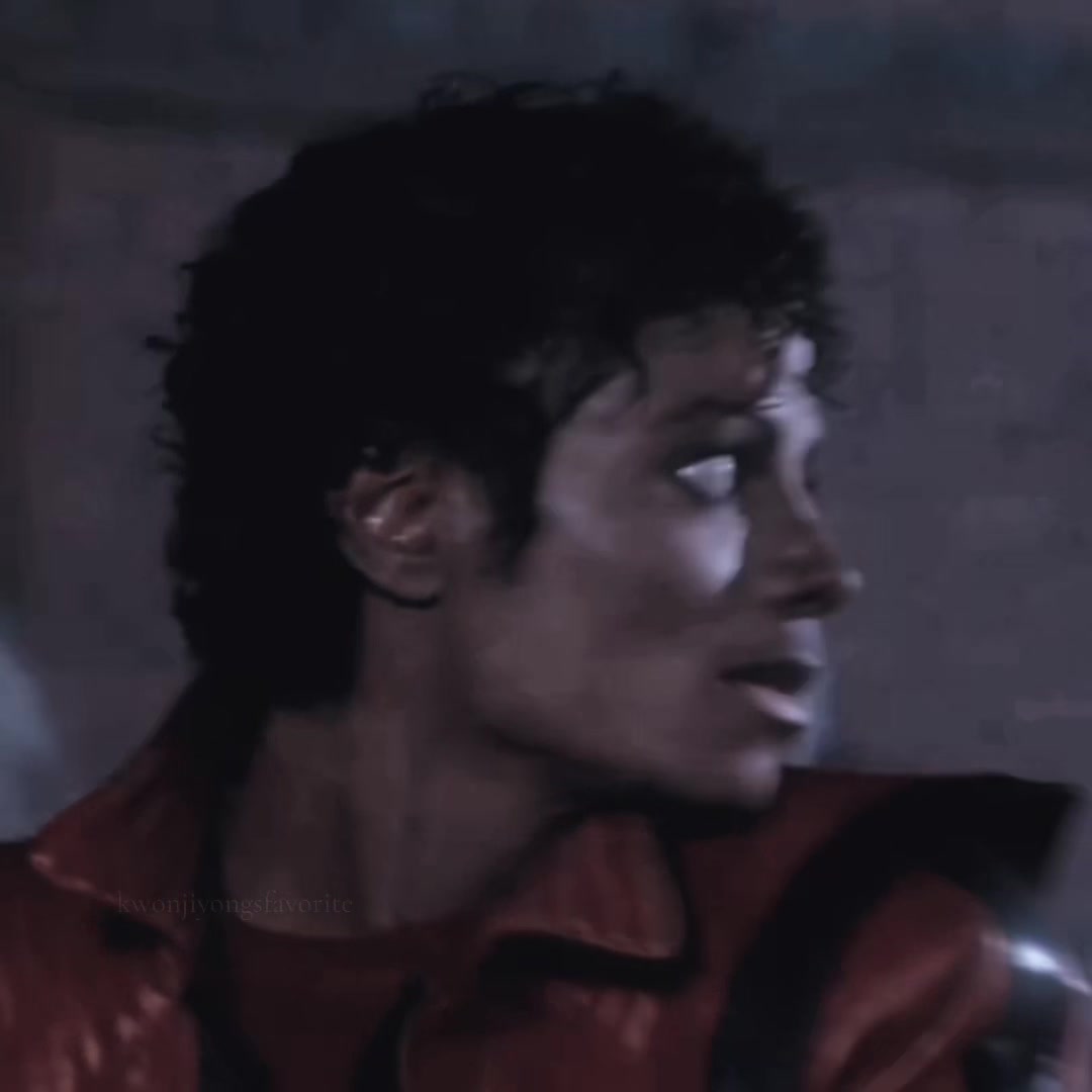 @♡Micheal Jackson’s bae♡