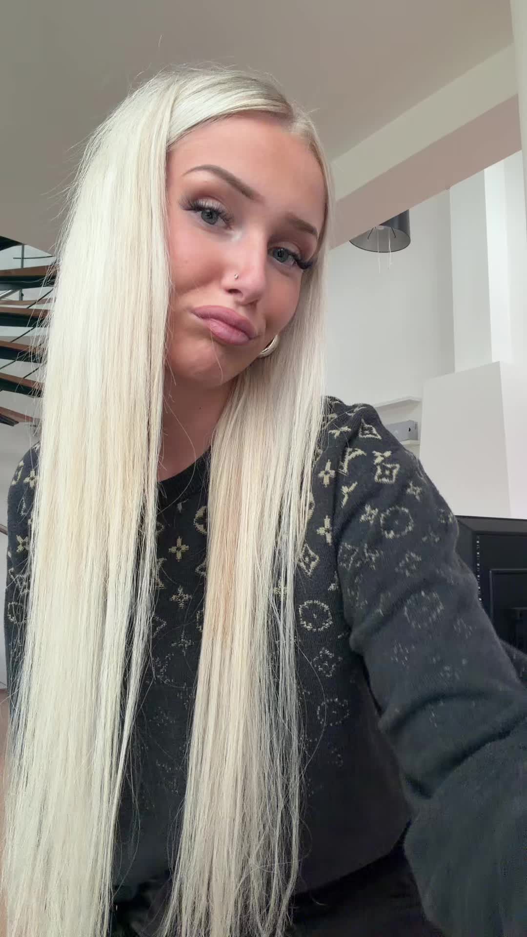 @vikinkxq