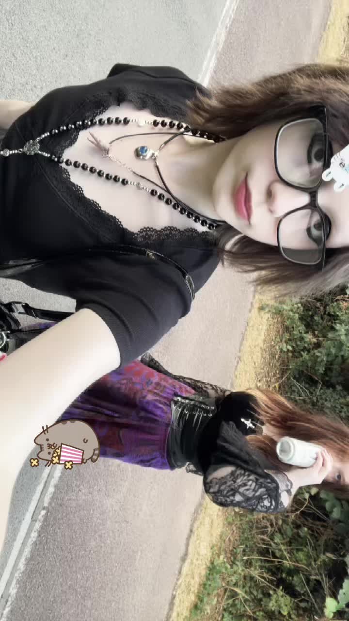 @₊˚⊹💛⋆₊⊹
