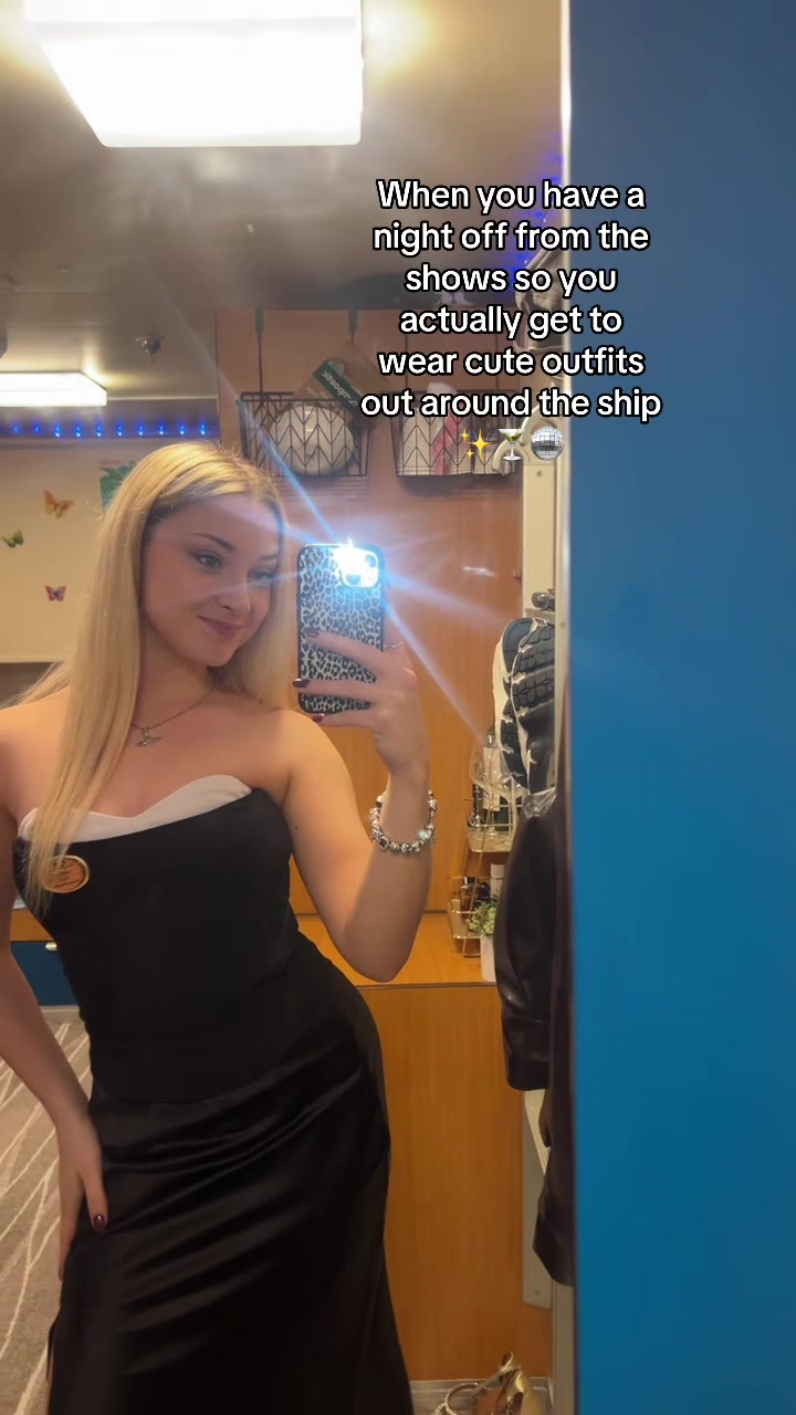 @Larissa McDonald 🦋