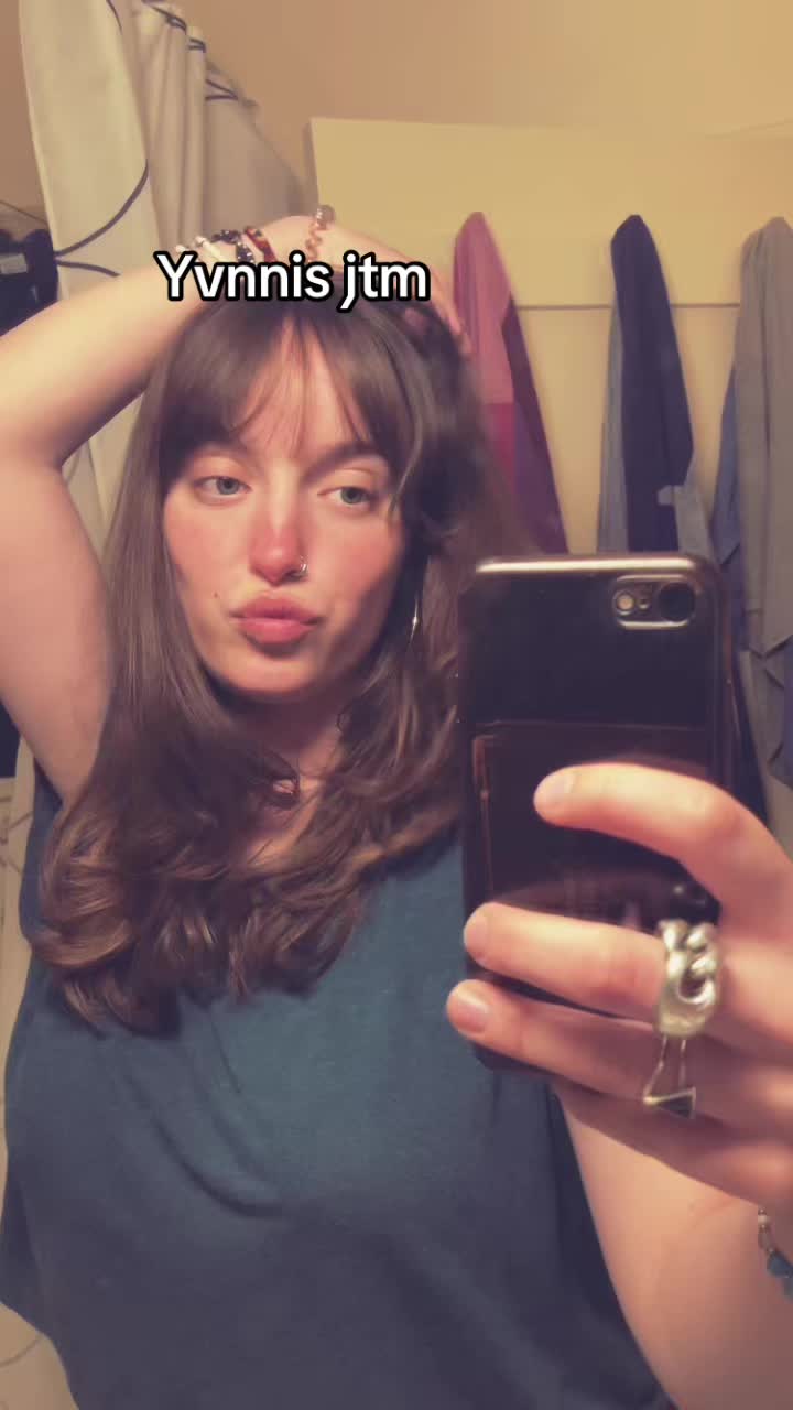 @Zoyyy
