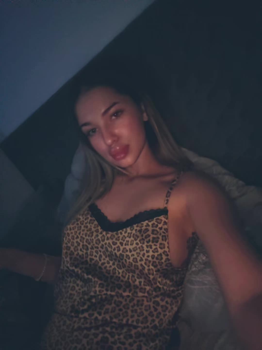 @🐍llore