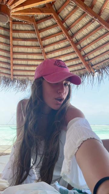 @anitaroverselli