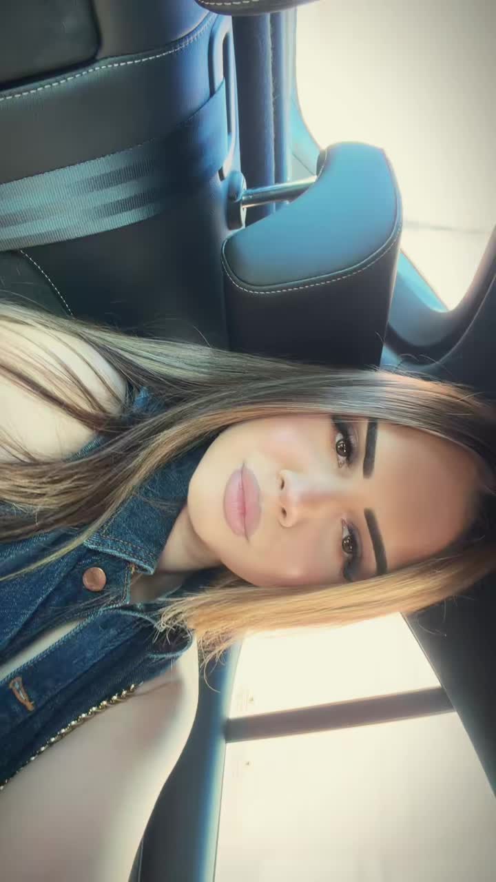 @Sarisskasara_