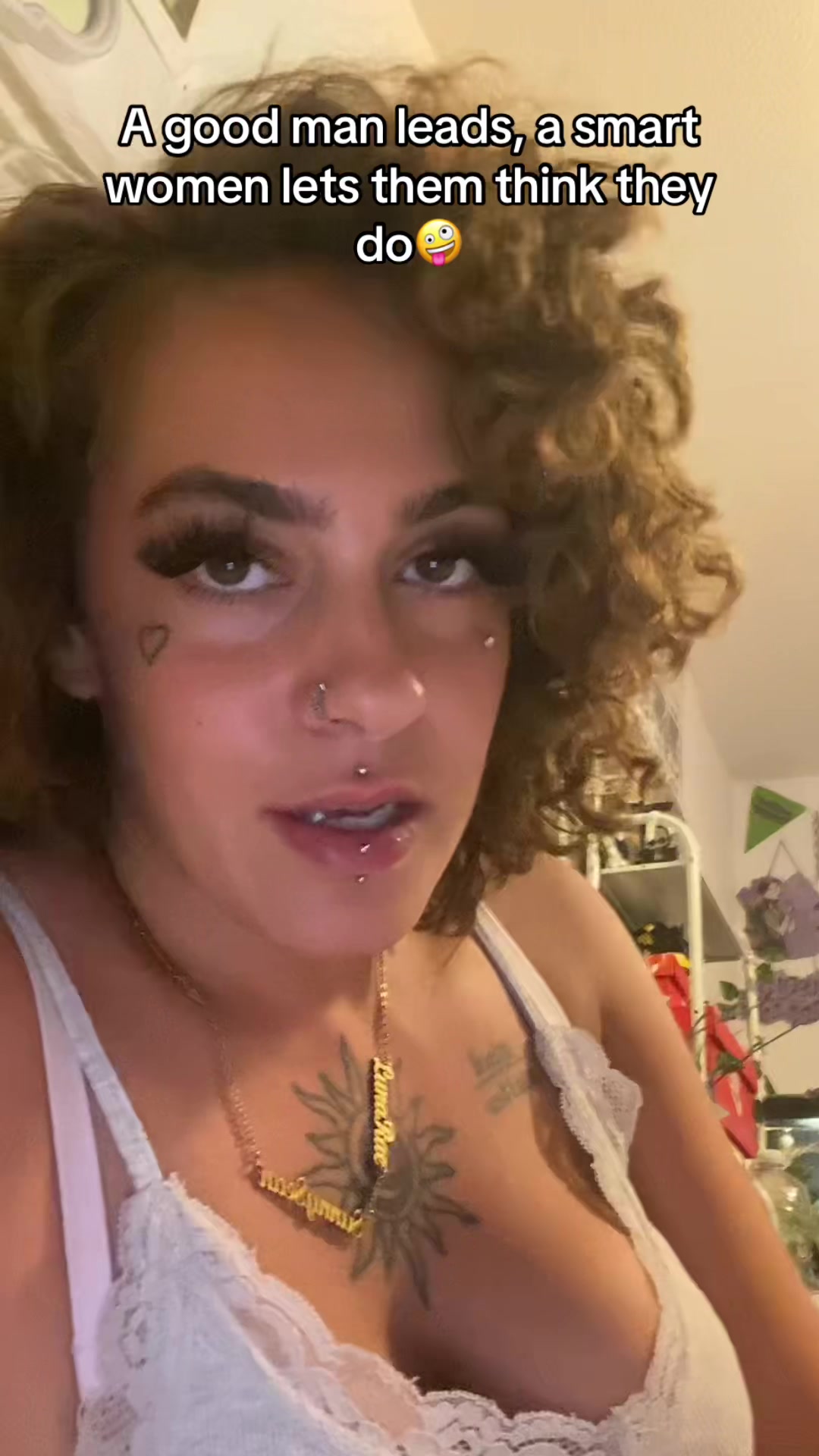 @elzbellz333