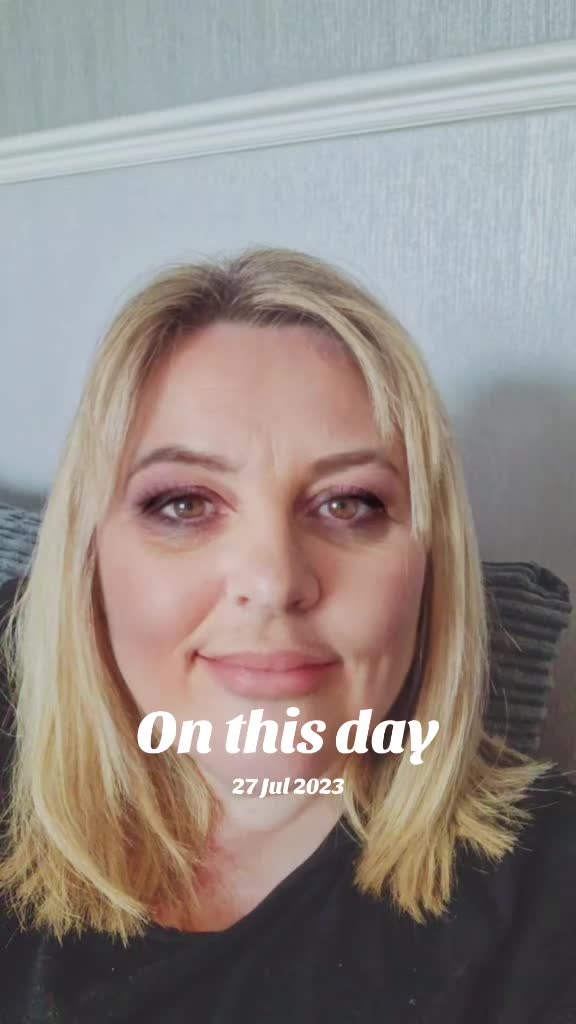 @❤️Vikki❤️