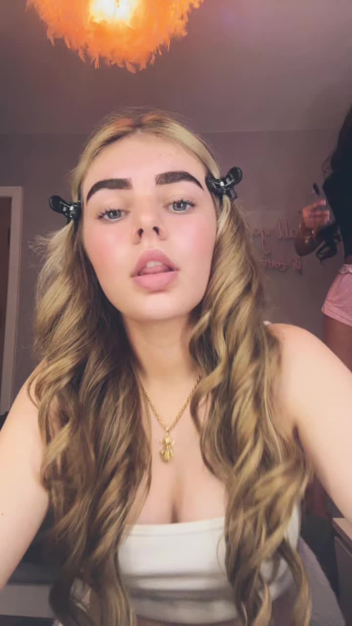 @poppykobrien