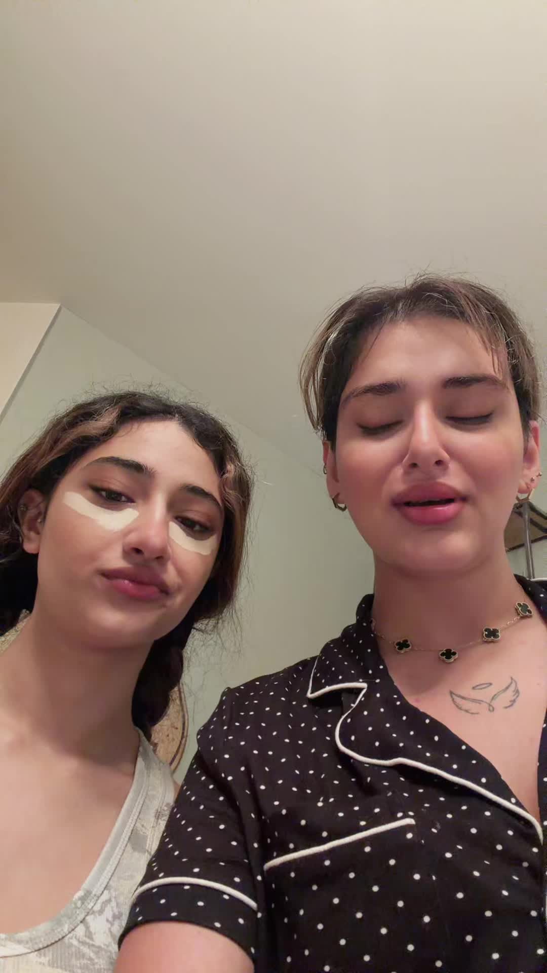 @Lena
