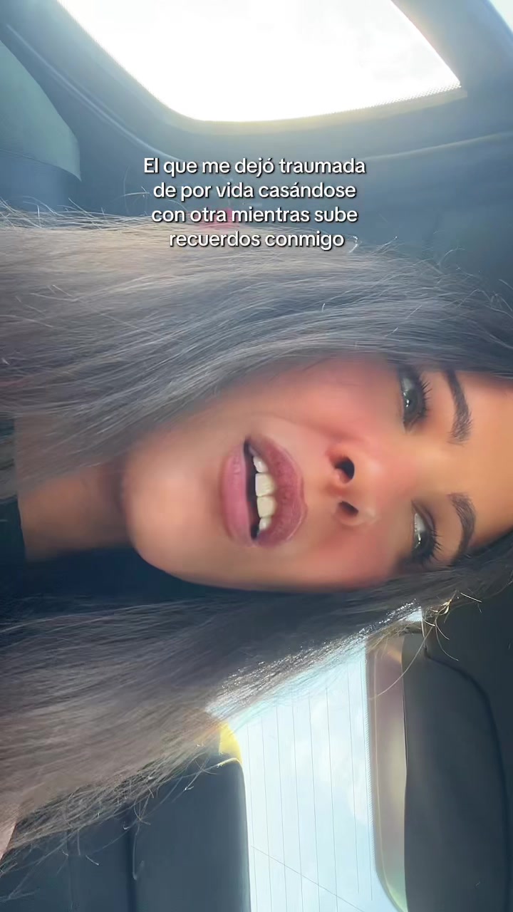 @Reina Natalia👑🌼 ❯❯❯❯