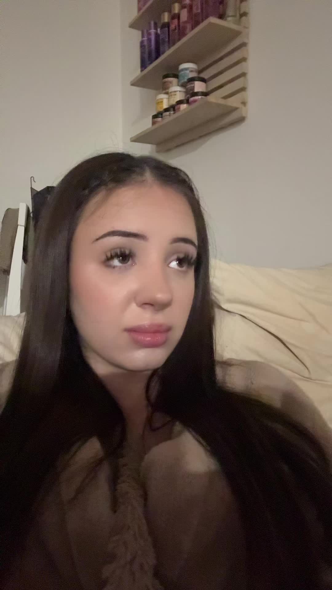 @iulia
