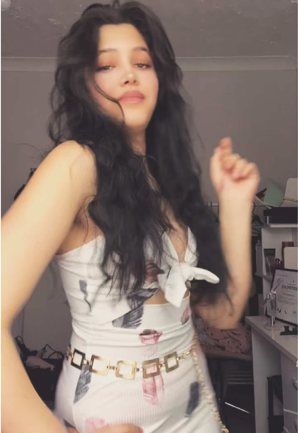 @Livi🥀