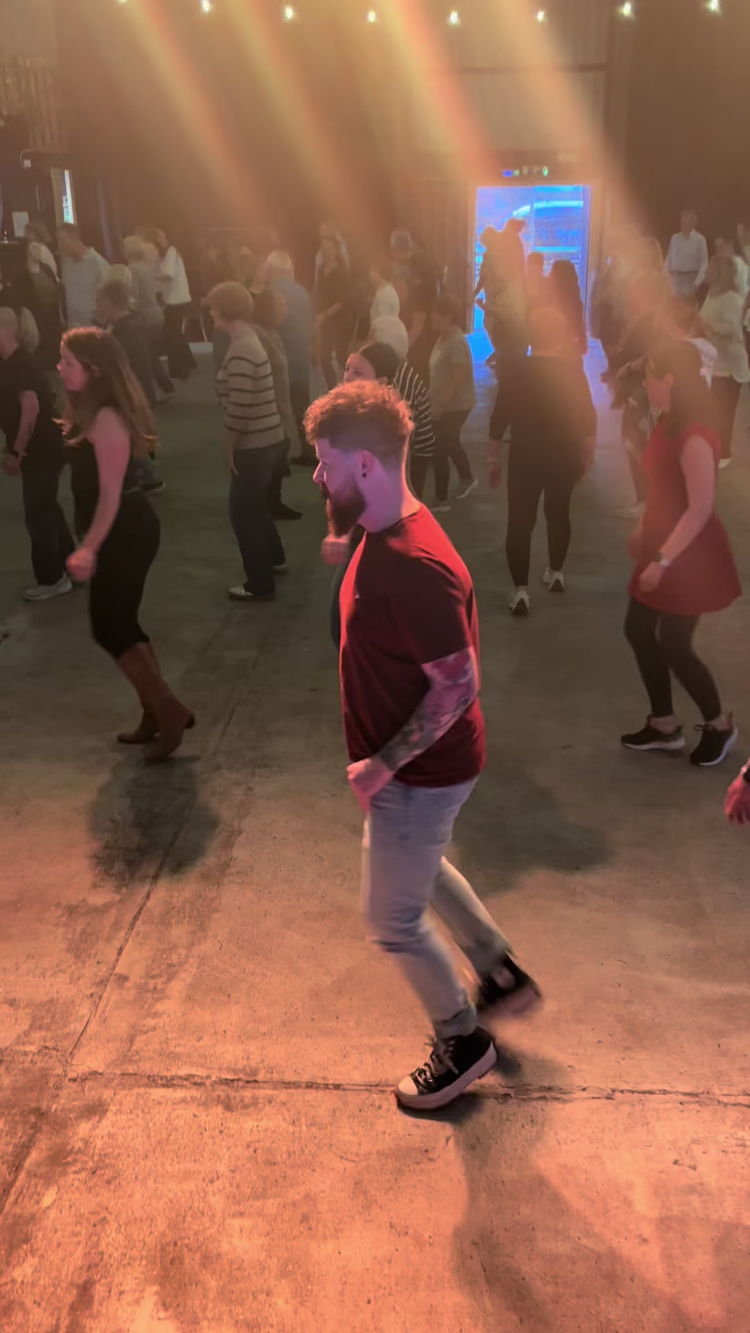 @foxyslinedancing