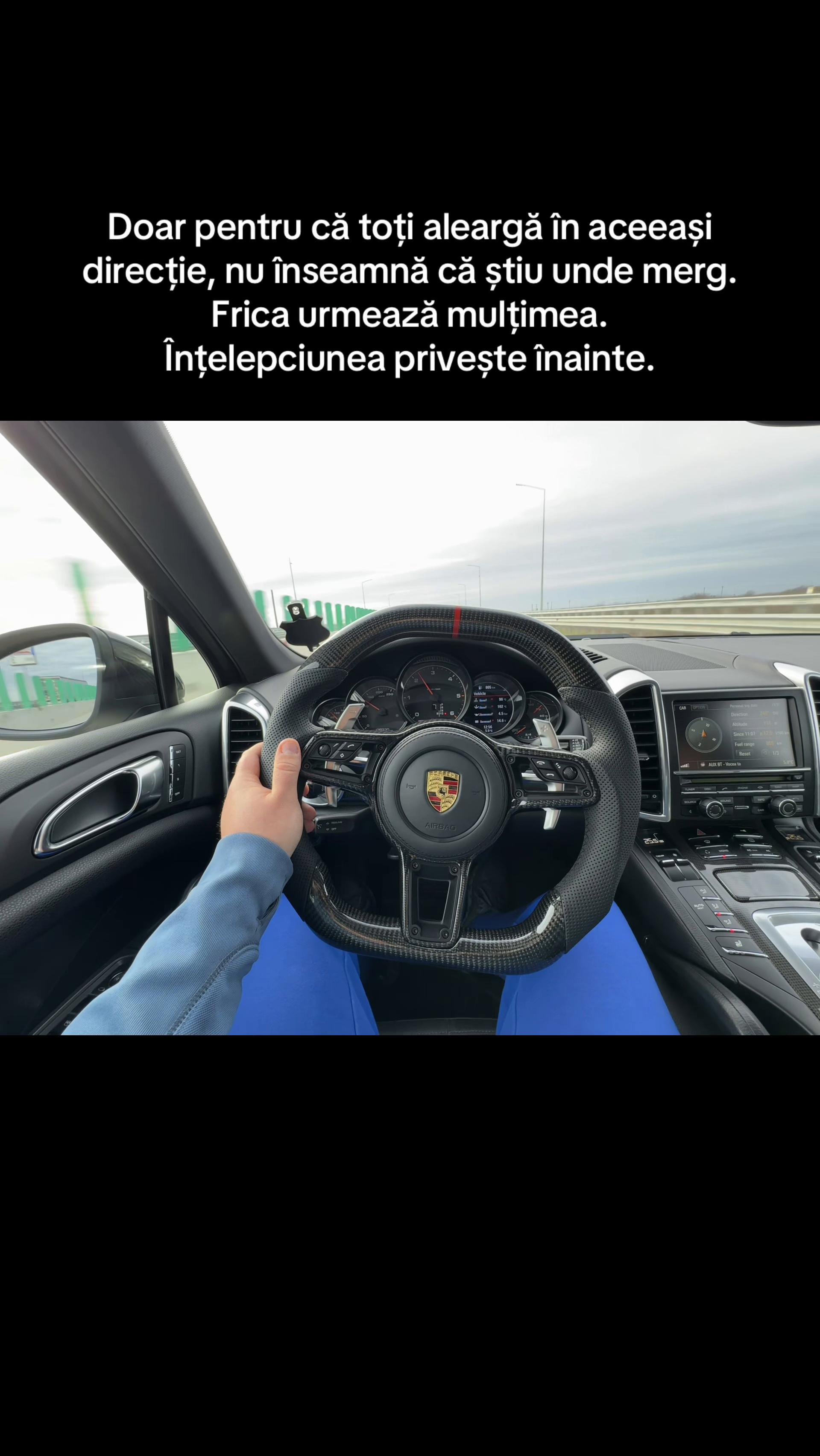 @Erik. ✌️