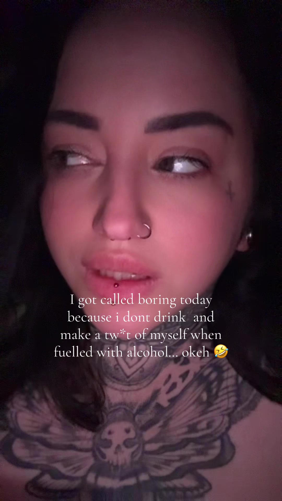 @carly_laydeeC 🎃 🖤 🤠