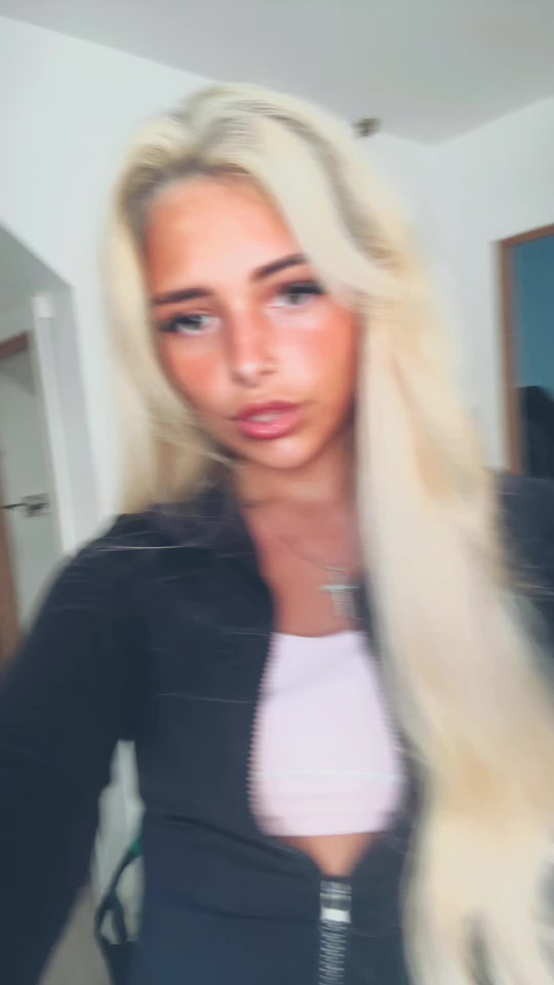 @🤍