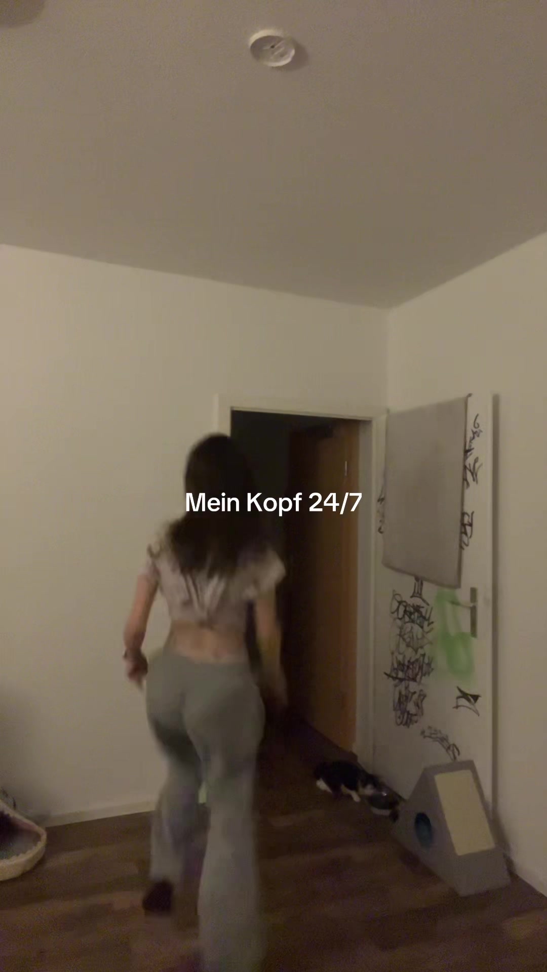 @𝐇𝐀𝐍𝐍𝐀𝐇𝐋𝐔𝐈𝐒𝐈𝐄𝐍𝐍𝐄