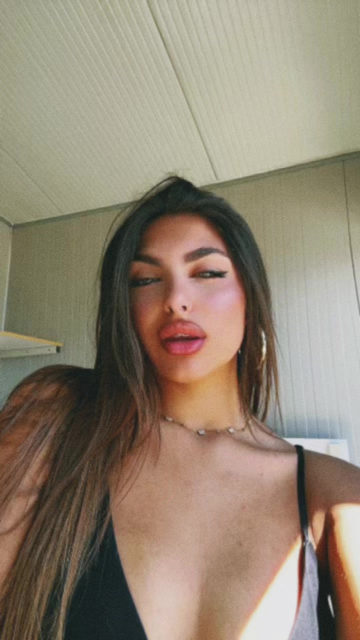 @Cristina Galliano