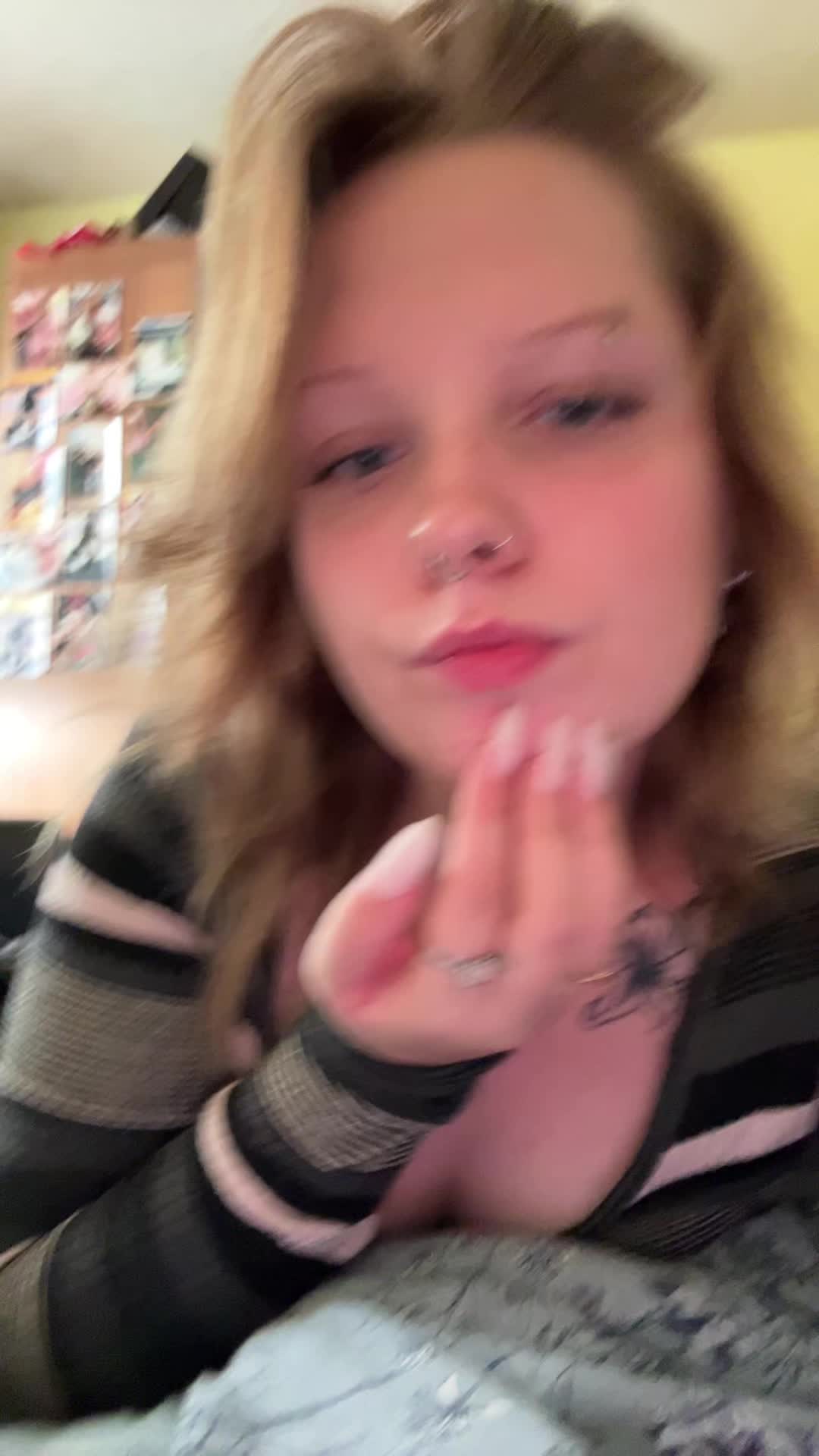 @Sasha<3