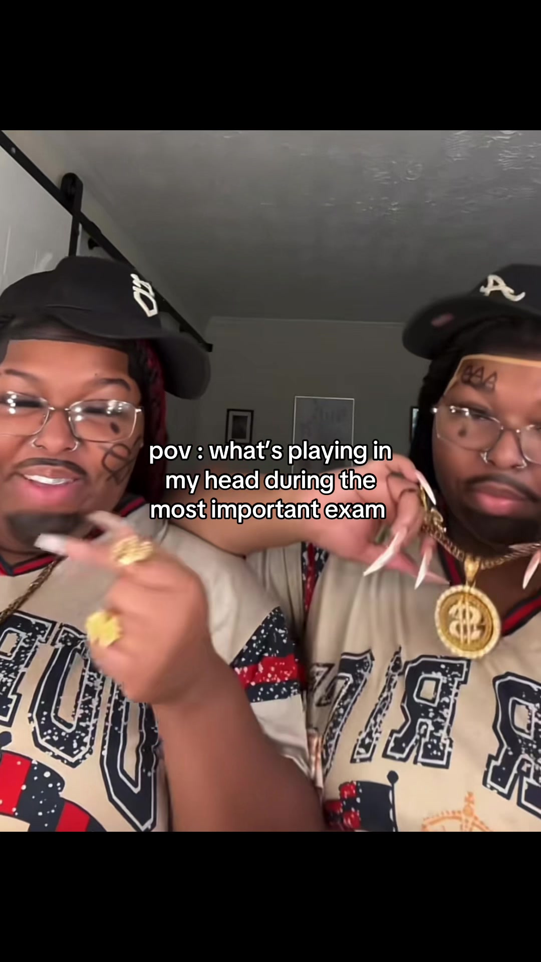 @𝔃